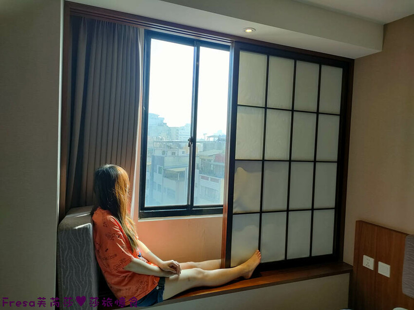 嘉義飯店【福泰桔子商旅】日式房型秒飛日本度假趣.完善舒適的背包客房超大交誼聽│嘉義文化店 - Fresa芙芮莎♥莎旅憶食