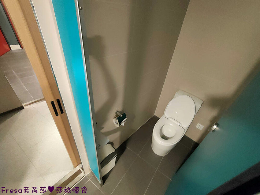 嘉義飯店【福泰桔子商旅】日式房型秒飛日本度假趣.完善舒適的背包客房超大交誼聽│嘉義文化店 - Fresa芙芮莎♥莎旅憶食