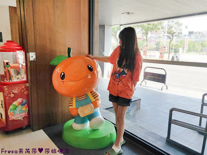 嘉義飯店【福泰桔子商旅】日式房型秒飛日本度假趣.完善舒適的背包客房超大交誼聽│嘉義文化店 - Fresa芙芮莎♥莎旅憶食