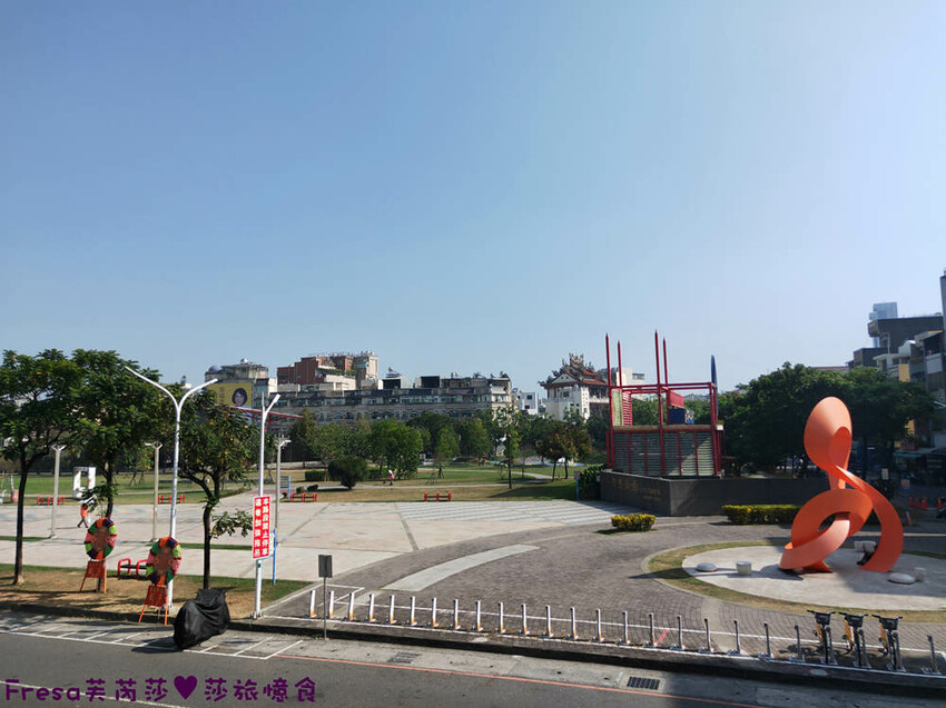 嘉義飯店【福泰桔子商旅】日式房型秒飛日本度假趣.完善舒適的背包客房超大交誼聽│嘉義文化店 - Fresa芙芮莎♥莎旅憶食