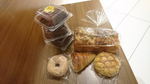 （胖匠）パン匠Bakery烘焙工房(大立)：高雄~胖匠 パン匠Bakery烘焙工房 髒髒包~超火紅髒髒旋風~不只髒到最高點還會爆漿呦~