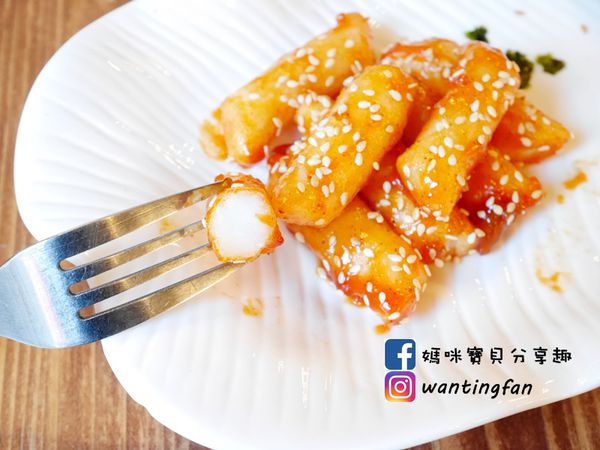 【韓式料理】歐吧噠韓國炸雞餐酒館 奢華浪漫 韓式炸雞 免費韓服體驗 約會聚餐都適合 (5).JPG