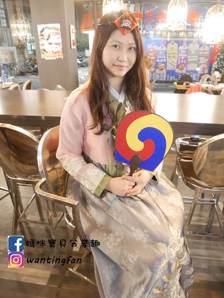 【韓式料理】歐吧噠韓國炸雞餐酒館 奢華浪漫 韓式炸雞 免費韓服體驗 約會聚餐都適合 (34).JPG