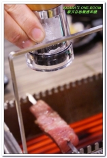 談天 自助無煙串燒:國父紀念館燒烤.有趣新奇又輕鬆方便的自動無煙串燒──談天自助無煙串燒