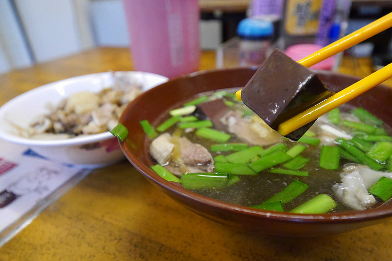 台南美食｜蔡家豬血攤