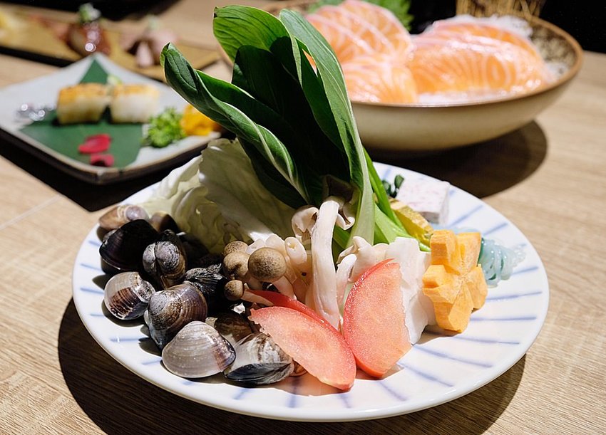 一貫手作壽司：中科平價日本料理推薦，有商業午餐和無菜單料理 - 金大佛的奪門而出家網誌