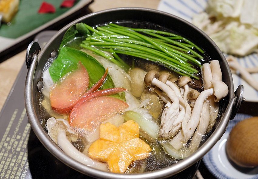 一貫手作壽司：中科平價日本料理推薦，有商業午餐和無菜單料理 - 金大佛的奪門而出家網誌