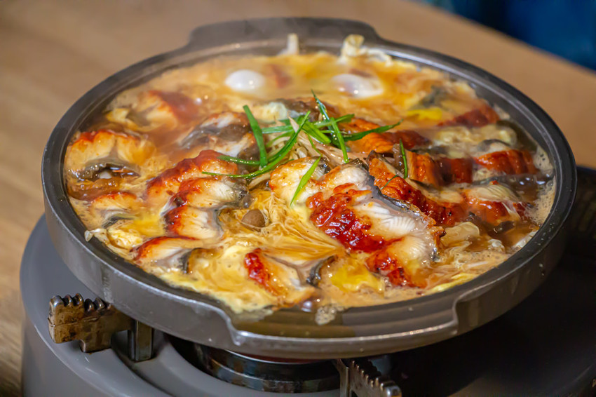 一貫手作壽司，中科商圈人氣美食，食材新鮮用料實在，用餐環境舒適有氣氛。 - 微笑Joe幸運