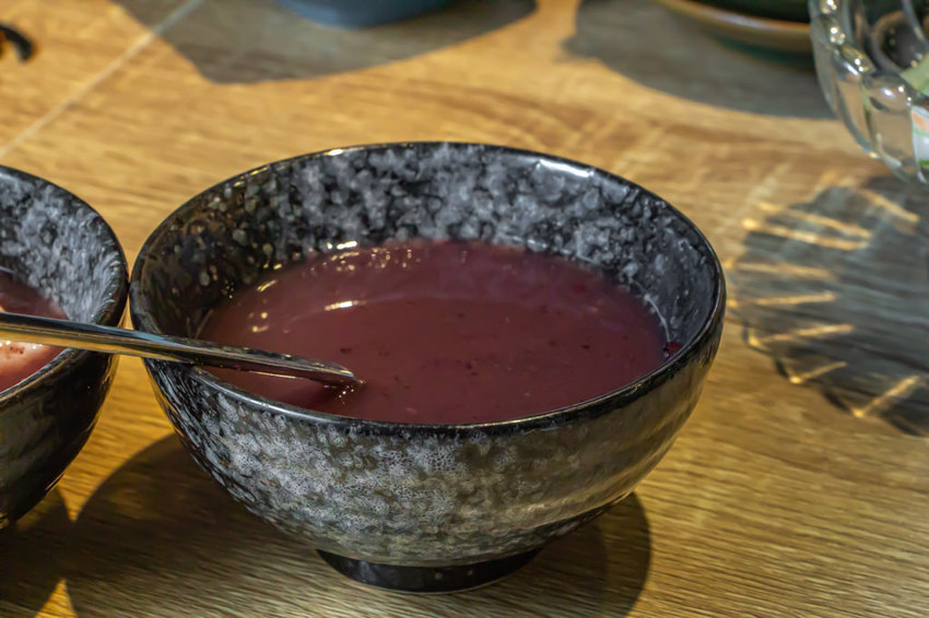 一貫手作壽司，中科商圈人氣美食，食材新鮮用料實在，用餐環境舒適有氣氛。 - 微笑Joe幸運