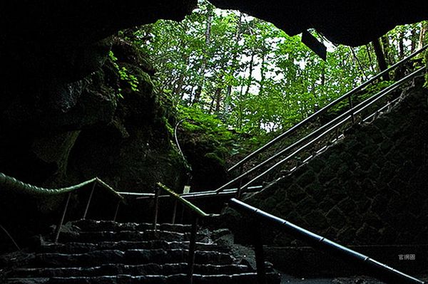 富岳風穴 (56).jpg