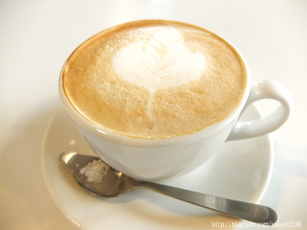 飛夢林青年咖啡 Family Youth Café：食旅生活隨筆。屏東市美食。飛夢林青年咖啡