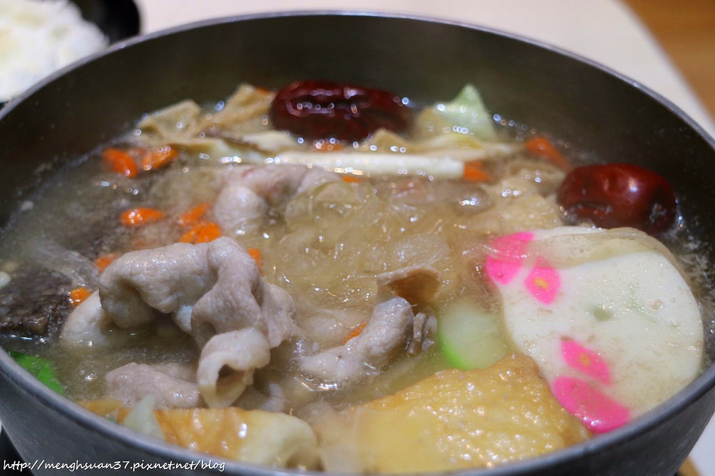 20180410_180410_0015 20180410_180410_0015