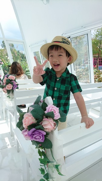 古坑珍‧粉紅城堡 水漾森林敎堂：雲林古坑~珍粉紅城堡 水漾森林敎堂~繽紛彩虹步道~超夢幻超浪漫~好拍到嫑嫑的~婚紗拍照打卡的好地方~