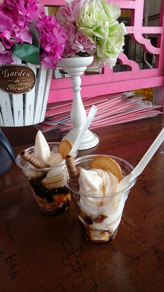 古坑珍‧粉紅城堡 水漾森林敎堂：雲林古坑~珍粉紅城堡 水漾森林敎堂~繽紛彩虹步道~超夢幻超浪漫~好拍到嫑嫑的~婚紗拍照打卡的好地方~