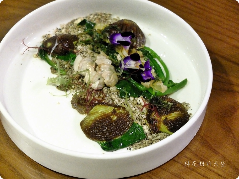 台中最新私廚-Feuille芾飲食實驗室一年只營業三個月的無菜單料理，完全顛覆料理既定規則重設你對美食的想像