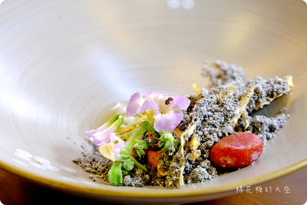 2018台中最令人期待的無菜單料理Feuille,一年只賣兩個月,吃土、吃花、吃石頭還吃泥巴!