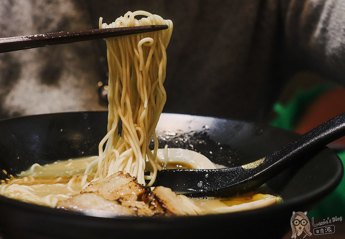 【台北拉麵推薦】一休拉麵,福岡久留米豚骨湯頭,榮星花園/中山國中 - Lexies Blog,寫食派