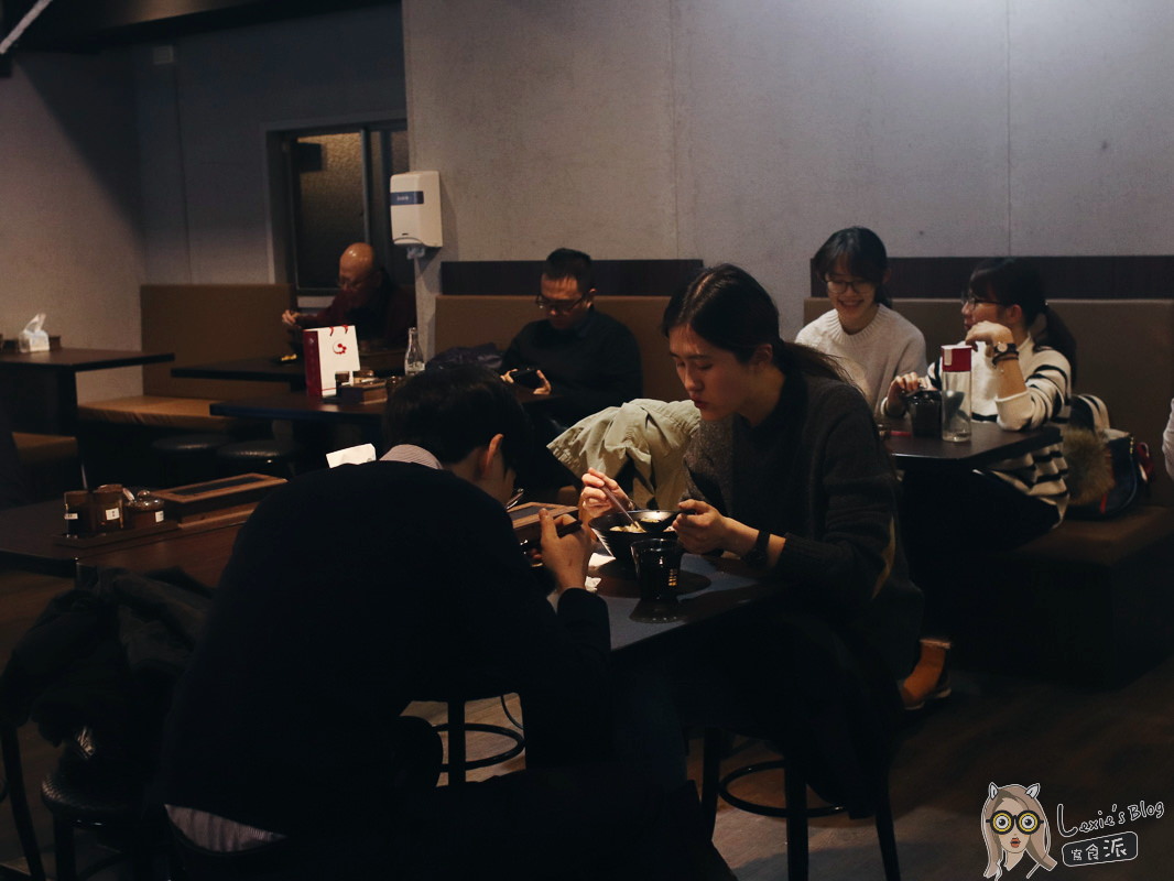 【台北拉麵推薦】一休拉麵,福岡久留米豚骨湯頭,榮星花園/中山國中 - Lexies Blog,寫食派