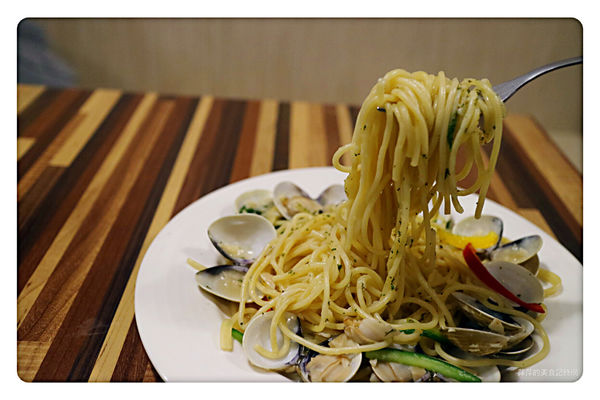 【新店美食】帕米義麵屋 ~ 新店平價義大利麵❤️加麵加飯不加價/點餐送濃湯/滿199送薯條 - 捷運大坪林站 