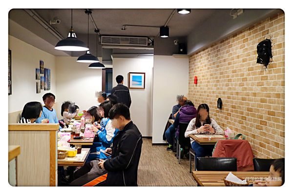 【新店美食】帕米義麵屋 ~ 新店平價義大利麵❤️加麵加飯不加價/點餐送濃湯/滿199送薯條 - 捷運大坪林站 