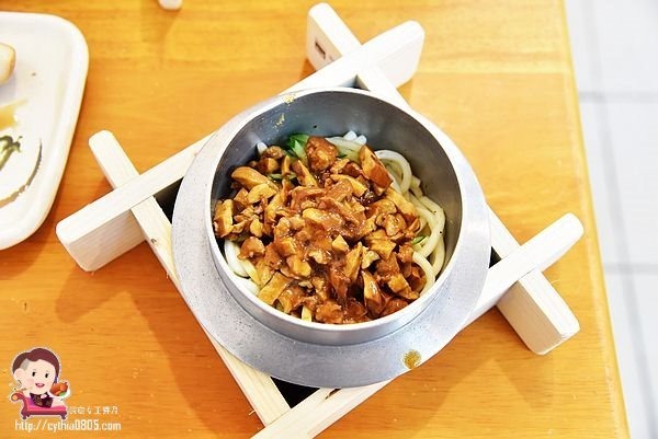 桃園中壢美食-中壢無名烏龍麵-老店再次重新開張,老顧客們快回來吧 @民宿女王芽月-美食.旅遊.全台趴趴走