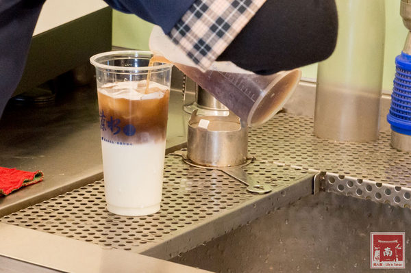 茶水印新營延平店(新營延平店)：【台南新營】大家搶著買的青蛙撞奶｜起鍋一次只能供應23杯｜自熬黑糖｜L-阿拉伯糖~茶水印新營延平店