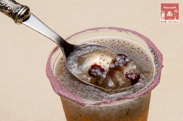 茶水印新營延平店(新營延平店)：【台南新營】大家搶著買的青蛙撞奶｜起鍋一次只能供應23杯｜自熬黑糖｜L-阿拉伯糖~茶水印新營延平店