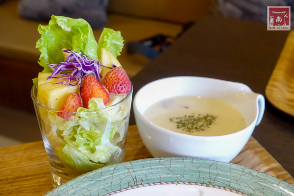 麗瓷咖啡:【台南美食】臺南應用科大美食|永康早午餐|義大利麵|瓷器咖啡館~麗瓷咖啡 lazy Café