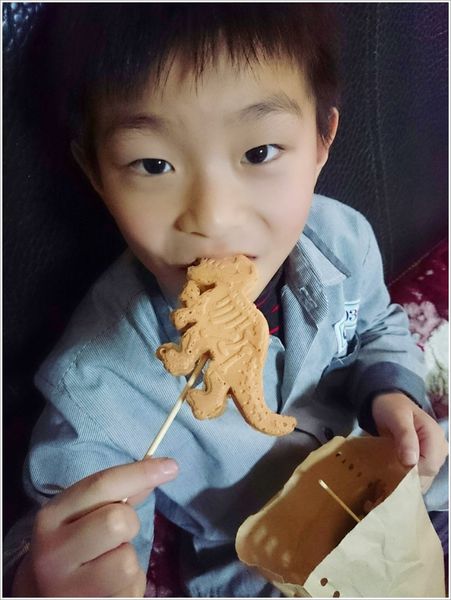 立體恐龍造型雞蛋糕-鶯歌區 (1)