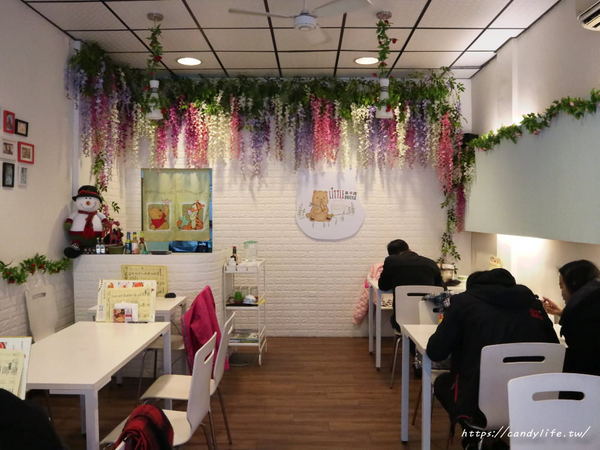 義小間 Little house:台中美食│義小間 Little house〃近中興大學平價義大利麵專賣店,裝潢溫馨可愛,還有販售澎派早午餐~