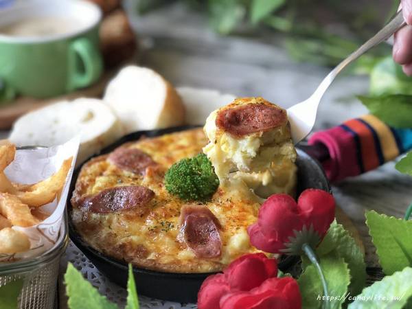 義小間 Little house:台中美食│義小間 Little house〃近中興大學平價義大利麵專賣店,裝潢溫馨可愛,還有販售澎派早午餐~