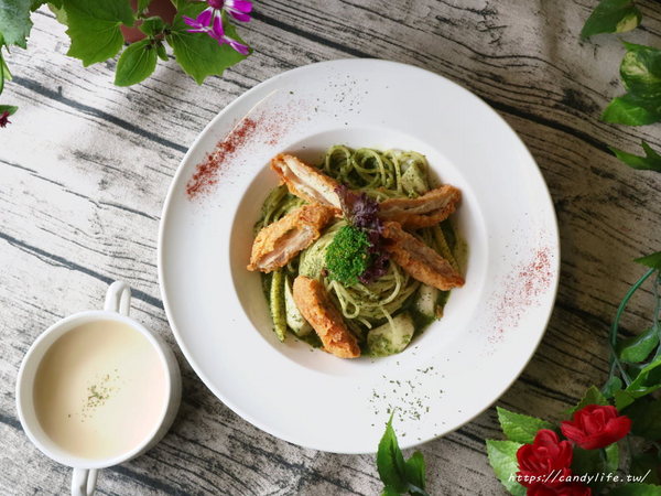 義小間 Little house:台中美食│義小間 Little house〃近中興大學平價義大利麵專賣店,裝潢溫馨可愛,還有販售澎派早午餐~