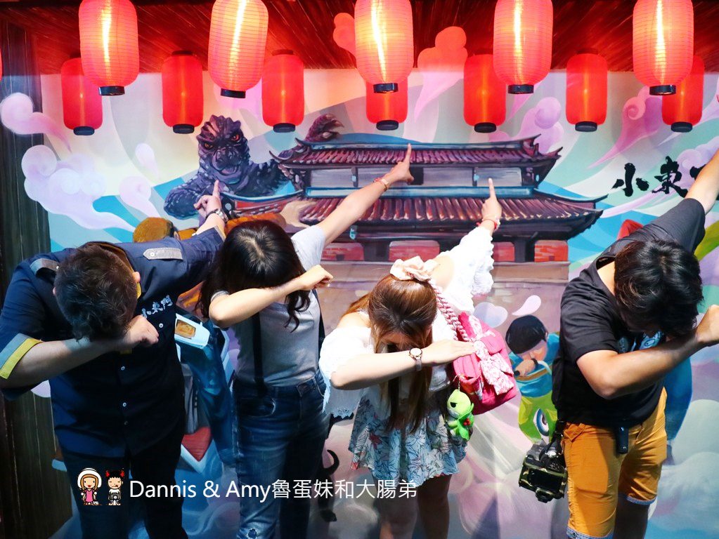 《新竹東門市場美食》小東門-蒸烤鮮飯食。澳門順德菜波波蛤（卜卜蜆）。牛肉蓋飯。綜合海鮮炊。薑蔥炒大沙公︱菜單分享 （影片）