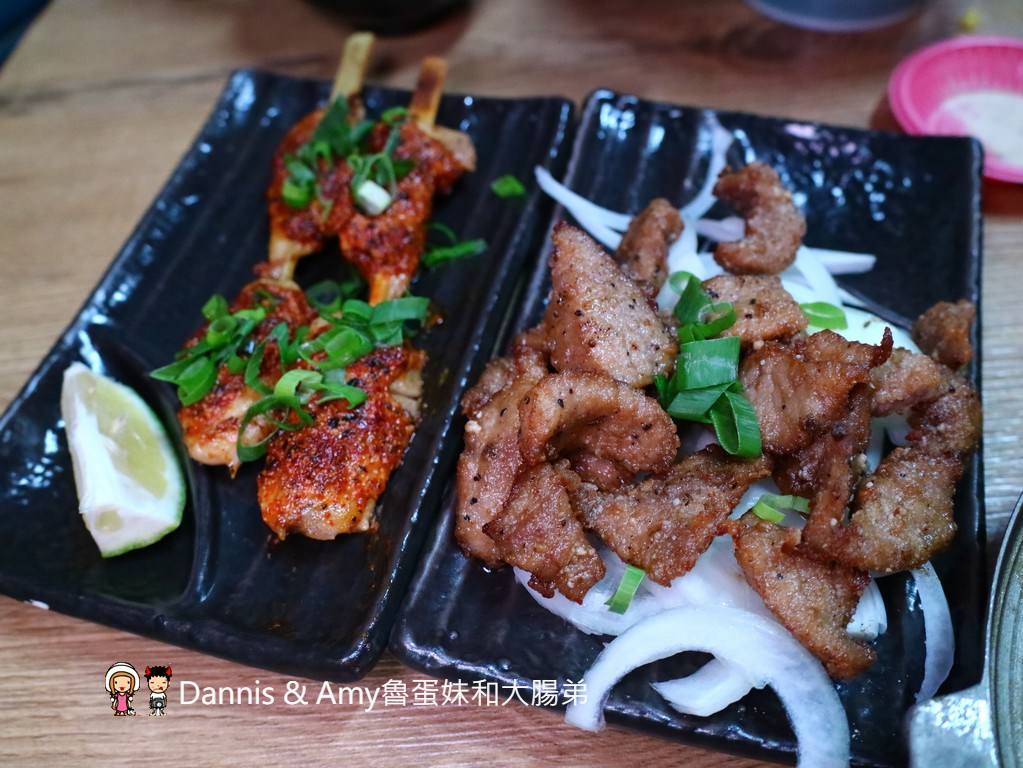 《新竹東門市場美食》小東門-蒸烤鮮飯食。澳門順德菜波波蛤（卜卜蜆）。牛肉蓋飯。綜合海鮮炊。薑蔥炒大沙公︱菜單分享 （影片）