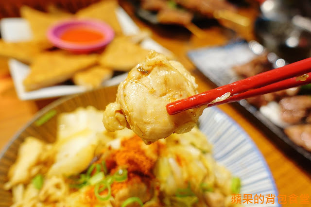 [食記] 新竹東區 - 小東門蒸烤鮮飯食 鮮甜粵式啵啵蛤蛤蜊超量 麻辣炒公仔麵飽足過癮 舒肥烤牛排多汁軟嫩 下班小酌好去處 新竹美食