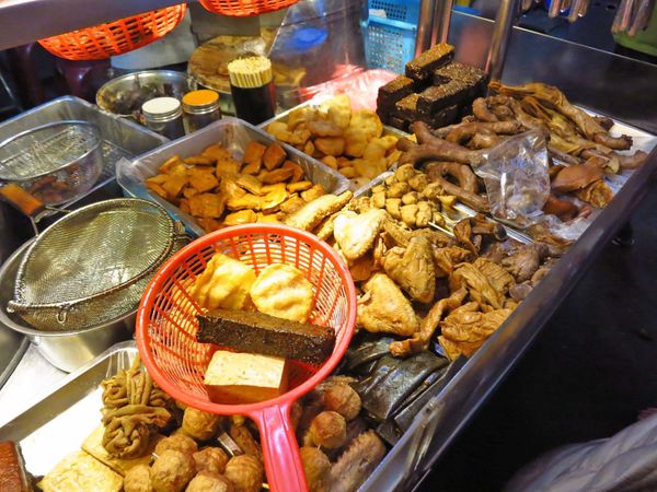 【板橋美食】康博士東山鴨頭-沒預約要等二十分鐘以上的東山鴨頭