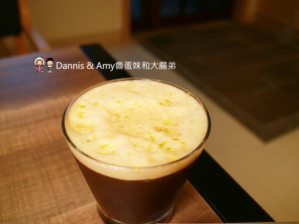 《新竹竹北美食》Freedom Caf'e Bistro(自由咖啡小酒館）義式早午晚餐輕食。宵夜炸物調酒。菜色推薦｜母親節優惠分享