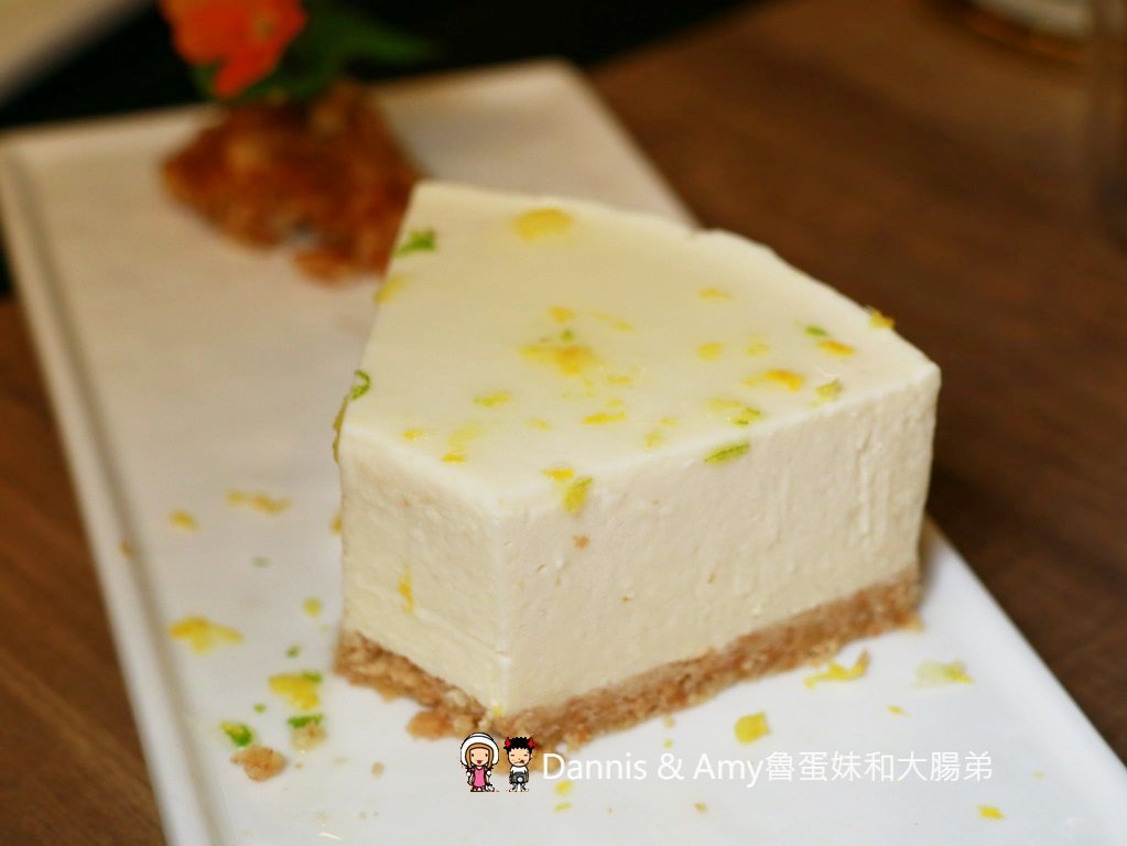 《新竹竹北美食》Freedom Caf'e Bistro(自由咖啡小酒館）義式早午晚餐輕食。宵夜炸物調酒。菜色推薦｜母親節優惠分享