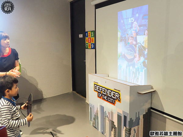歐雅英雄主題館：歐雅英雄主題館正式開幕拉～北屯親子景點開幕當天眾星雲集，館內還有歐雅系統家具樣品可以參觀唷！