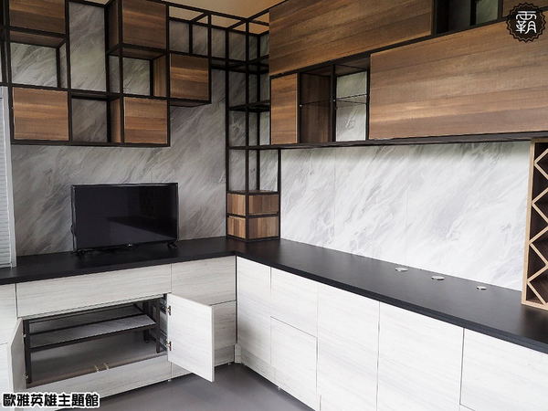 歐雅英雄主題館：歐雅英雄主題館正式開幕拉～北屯親子景點開幕當天眾星雲集，館內還有歐雅系統家具樣品可以參觀唷！