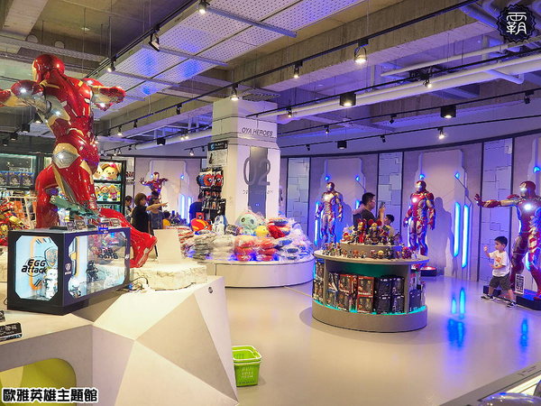 歐雅英雄主題館：歐雅英雄主題館正式開幕拉～北屯親子景點開幕當天眾星雲集，館內還有歐雅系統家具樣品可以參觀唷！