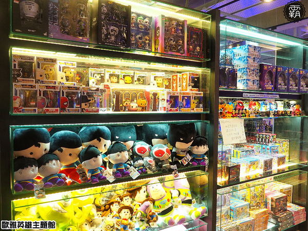 歐雅英雄主題館：歐雅英雄主題館正式開幕拉～北屯親子景點開幕當天眾星雲集，館內還有歐雅系統家具樣品可以參觀唷！