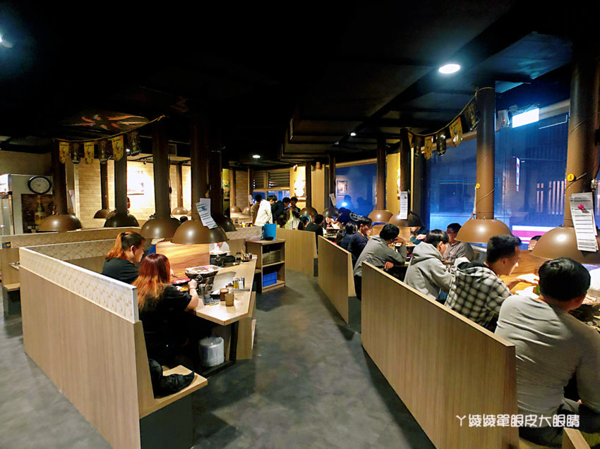 新竹燒烤吃到飽！愛烤愛對囉新竹店，新竹大遠百附近超狂海陸吃到飽！壽星生日優惠