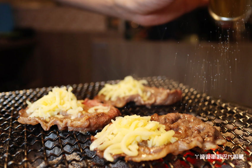 新竹燒烤吃到飽！愛烤愛對囉新竹店，新竹大遠百附近超狂海陸吃到飽！壽星生日優惠