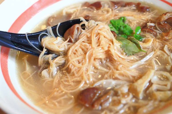 【桃園美食】峰味麵線食堂-從路邊攤開到店面的超強麵線店