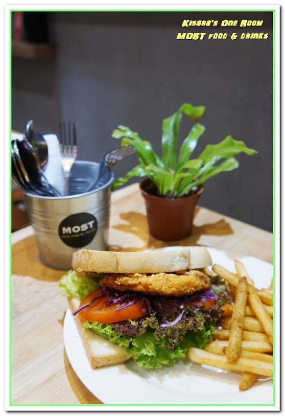 Most food&drinks:象山站早午餐.不只是早午餐,而是一處輕鬆的用餐休息空間──MOST