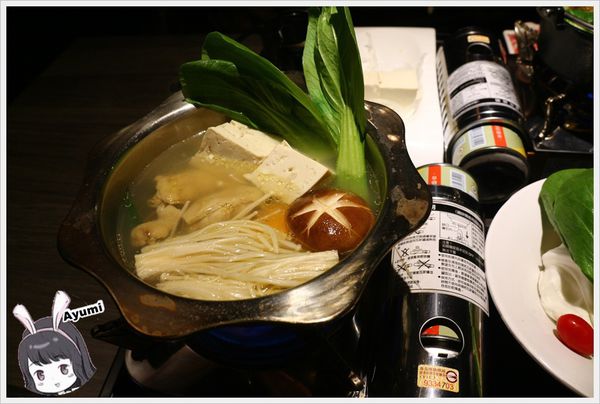 集客人間茶館-三多店：[食記]►高雄前鎮區◄集客人間茶館在高雄三多商圈展店囉!!!!24小時營業、隨時想吃鍋、烤肉、喝茶、茶點都ＯＫ，捷運三多商圈4號出口步行1分鐘~