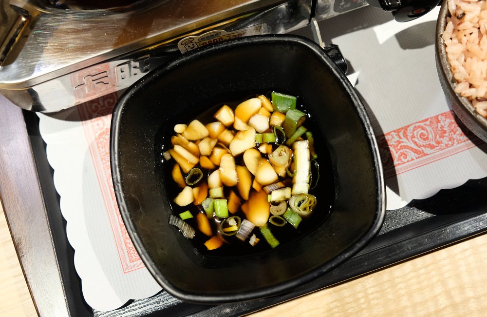 [台南]仁德 搽居安化黑茶文創餐廳 黑茶入菜清香爽口 近台南機場好停車