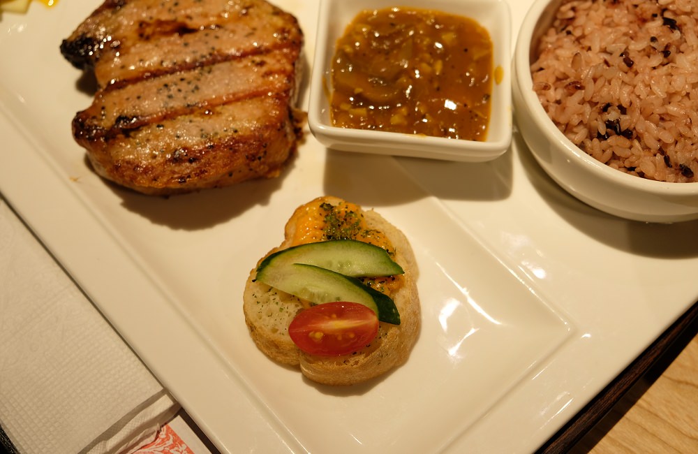 [台南]仁德 搽居安化黑茶文創餐廳 黑茶入菜清香爽口 近台南機場好停車