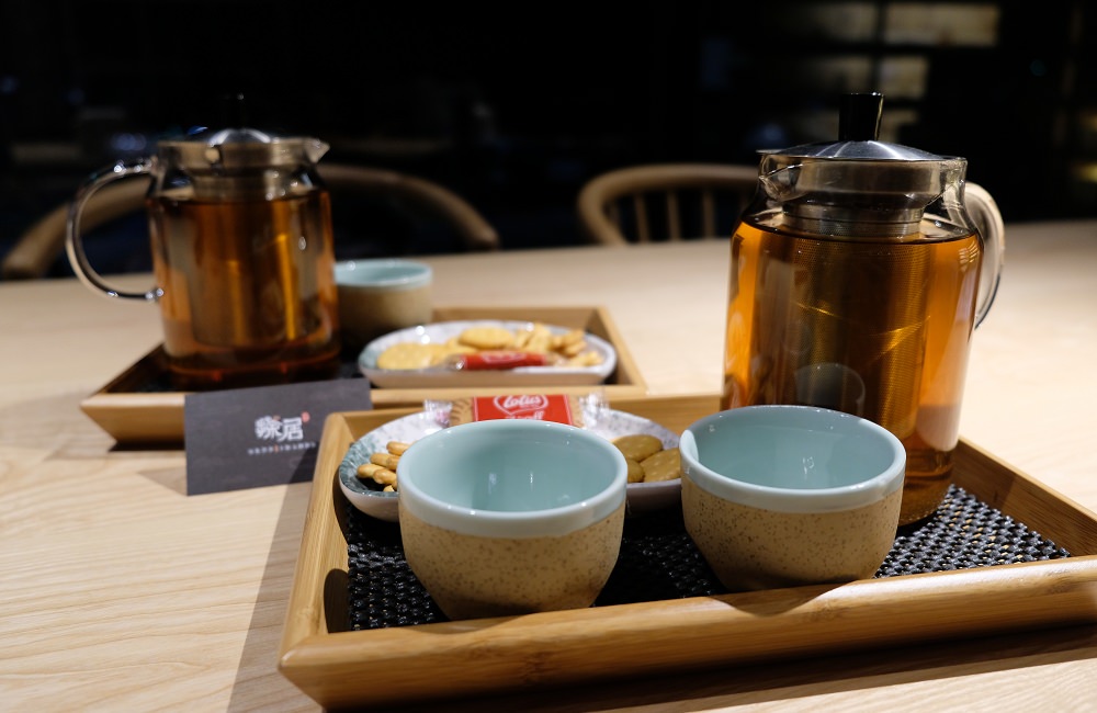 [台南]仁德 搽居安化黑茶文創餐廳 黑茶入菜清香爽口 近台南機場好停車